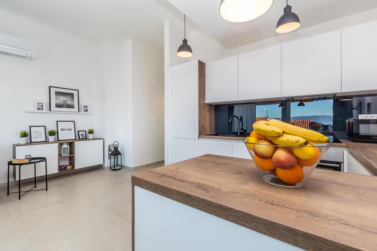 Solis Lacus Penthouse